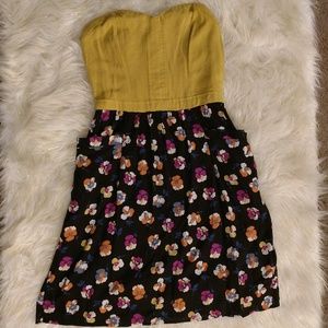 Starpless flower dress